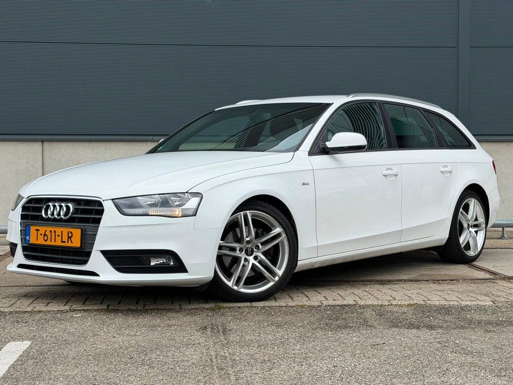 Audi A4 Avant S-line 2014|Halfleer|Nieuwe APK|Handgeschakeld, Auto's, Audi, Voorwielaandrijving, 4 cilinders, Wit, Stationwagon