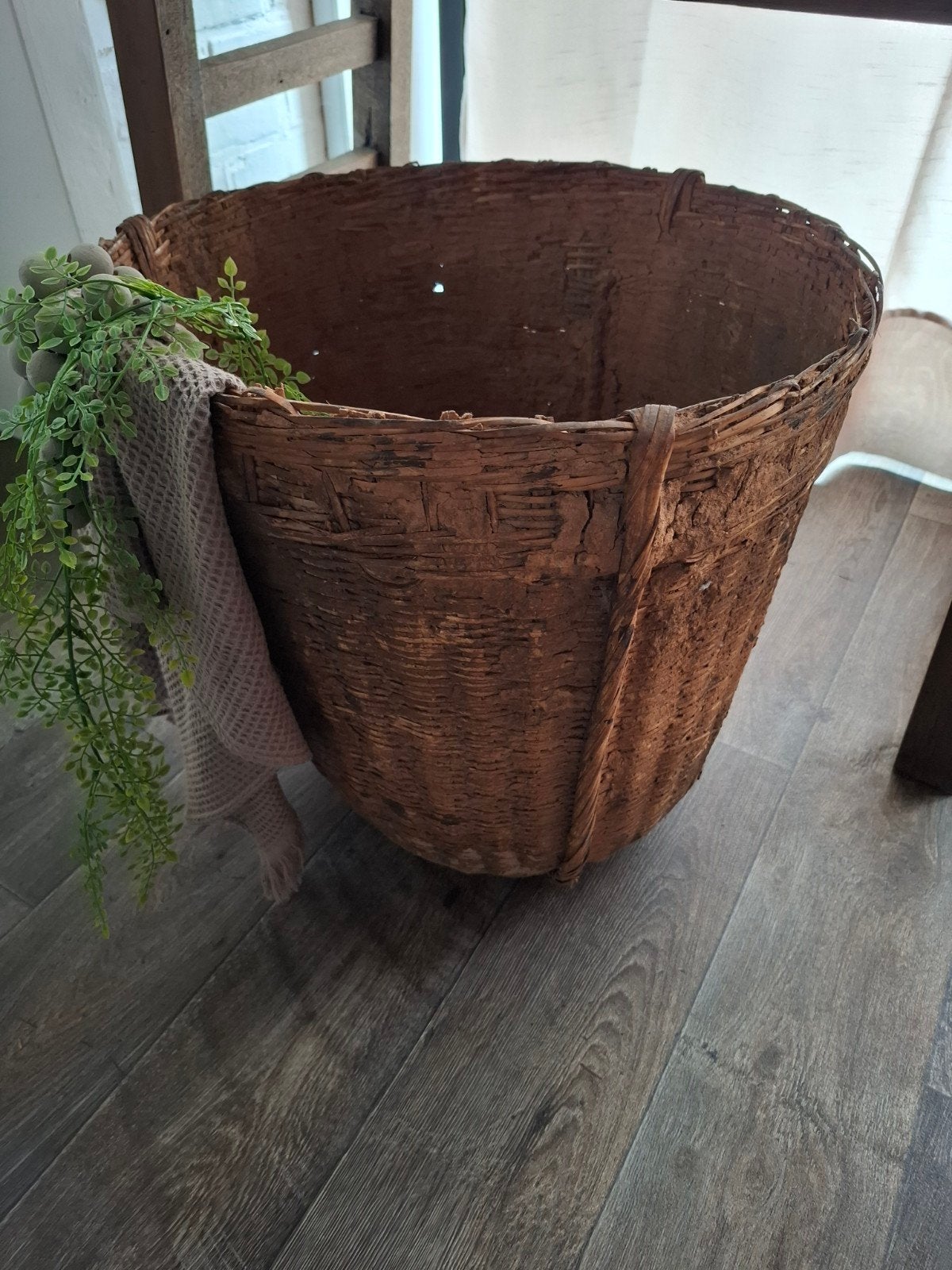 xxl leemmand zeer uniek eye catcher mand, Ophalen, Rond, Mand