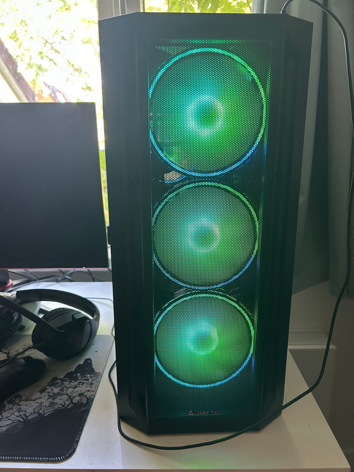 High end gaming pc, Computers en Software, Desktop Pc's, Zo goed als nieuw, 4 Ghz of meer, SSD, Gaming, Ophalen of Verzenden
