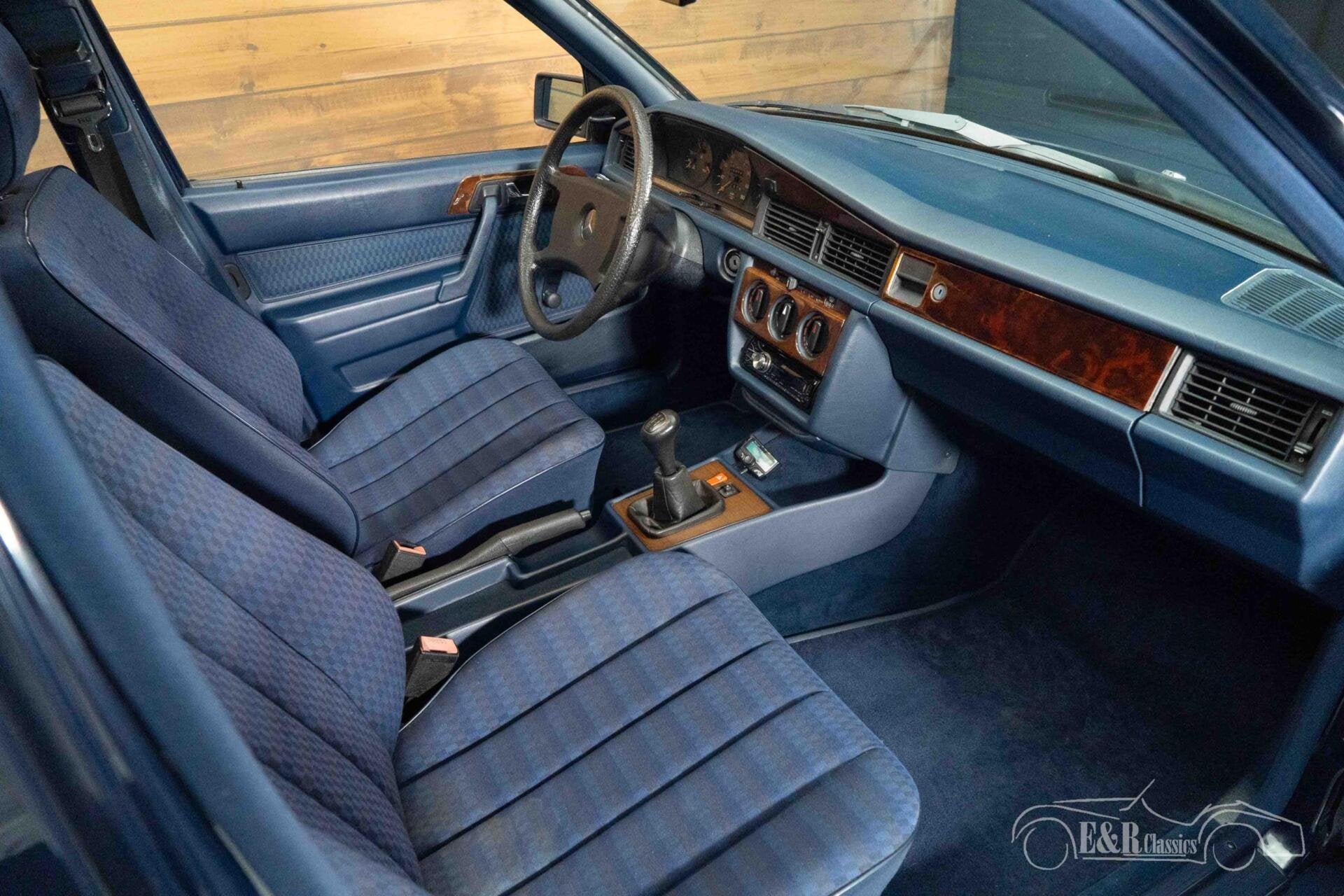 Mercedes 190 D Sedan | 1990, foto 9