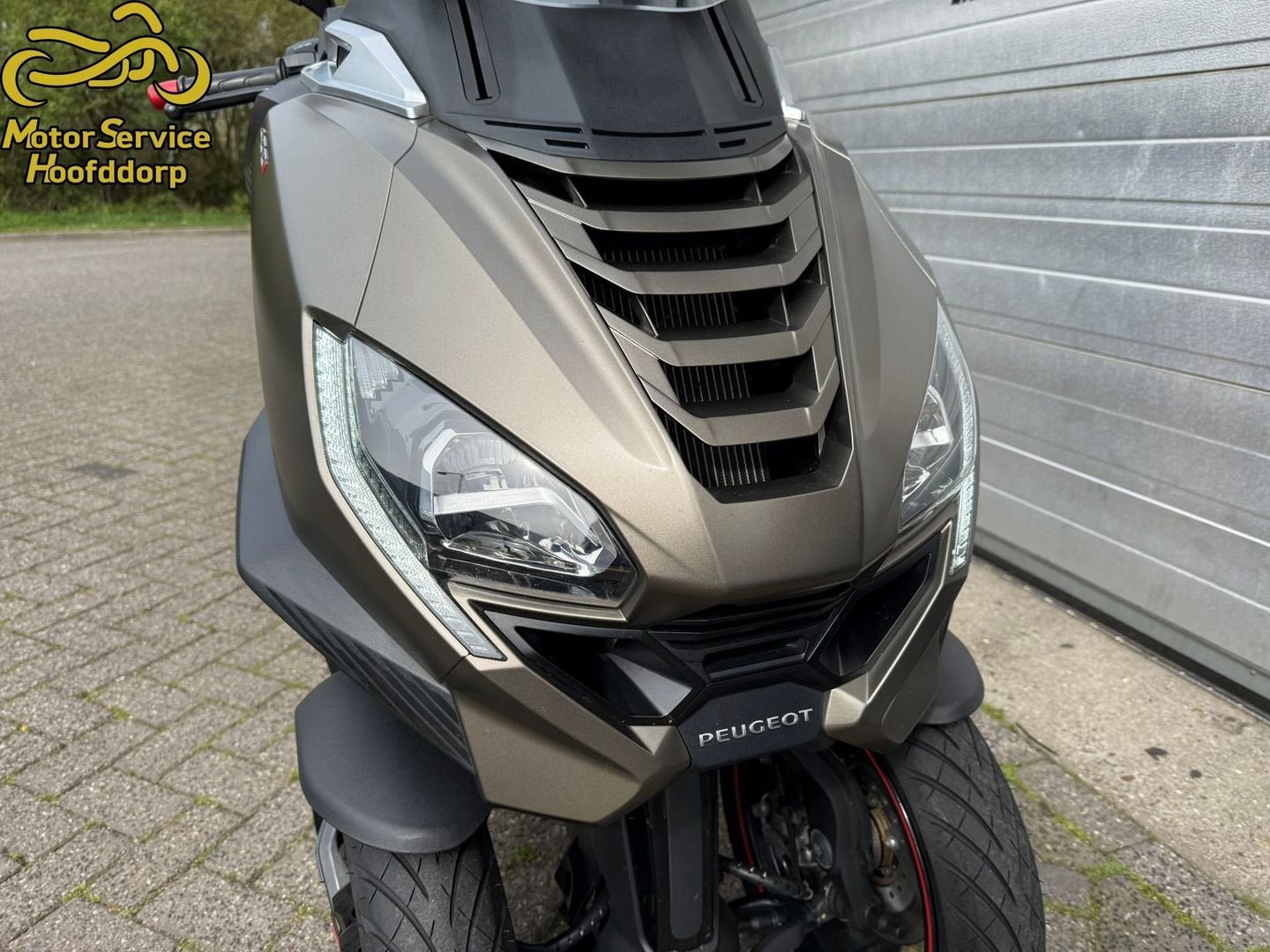 PEUGEOT METROPOLIS 400 SW (bj 2021), Motoren, Motoren | Overige merken, 400 cc, Motorrijbewijs A, Bedrijf, Onbekend
