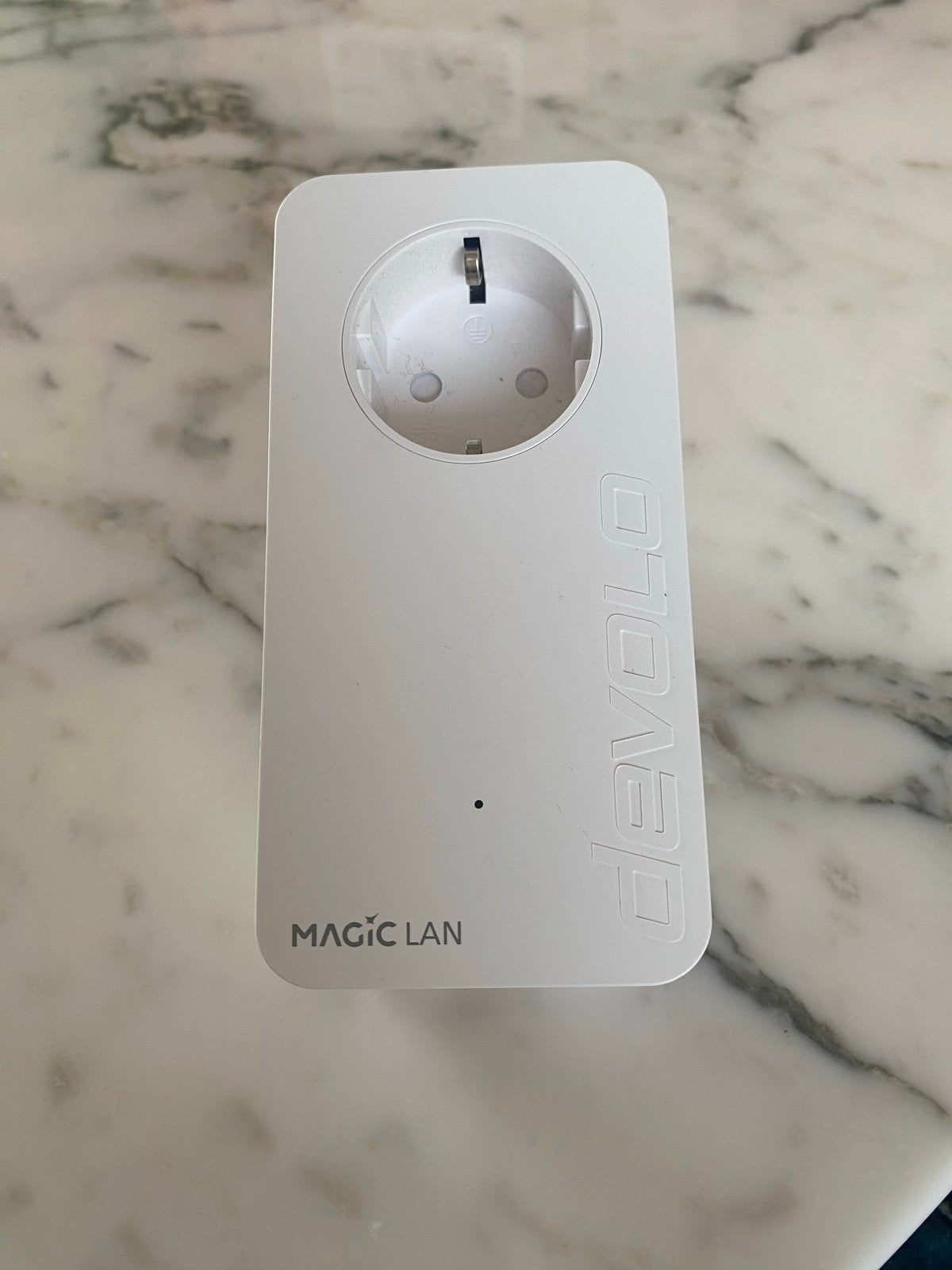 Devolo Magic 1 LAN 1-1 Powerline Adapter, Computers en Software, Netwerk switches, Ophalen of Verzenden, Zo goed als nieuw