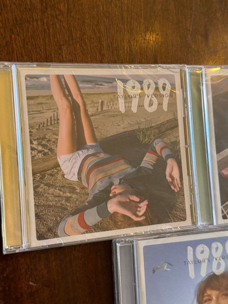 Taylor Swift 1989 (Taylor's Version) EU CD's met fotokaarten, Ophalen of Verzenden, Zo goed als nieuw