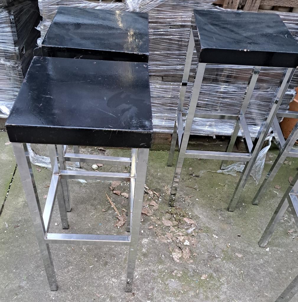 kruk krukken xecoratie, Ophalen