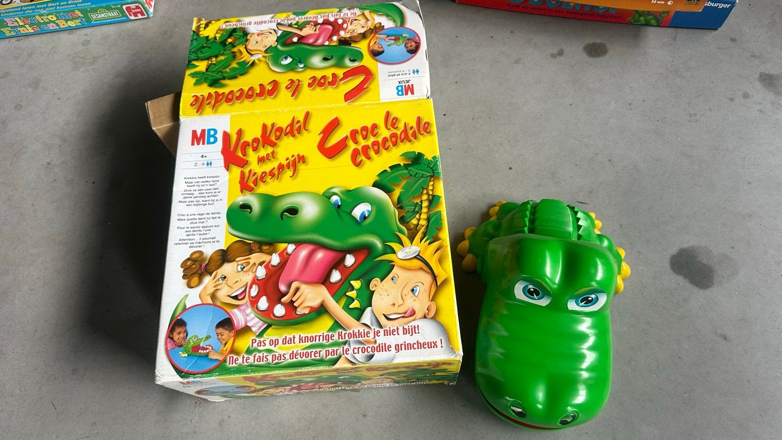 Krokodil met Kiespijn - Leuk familiespel, Drie of vier spelers, Ophalen of Verzenden, Zo goed als nieuw