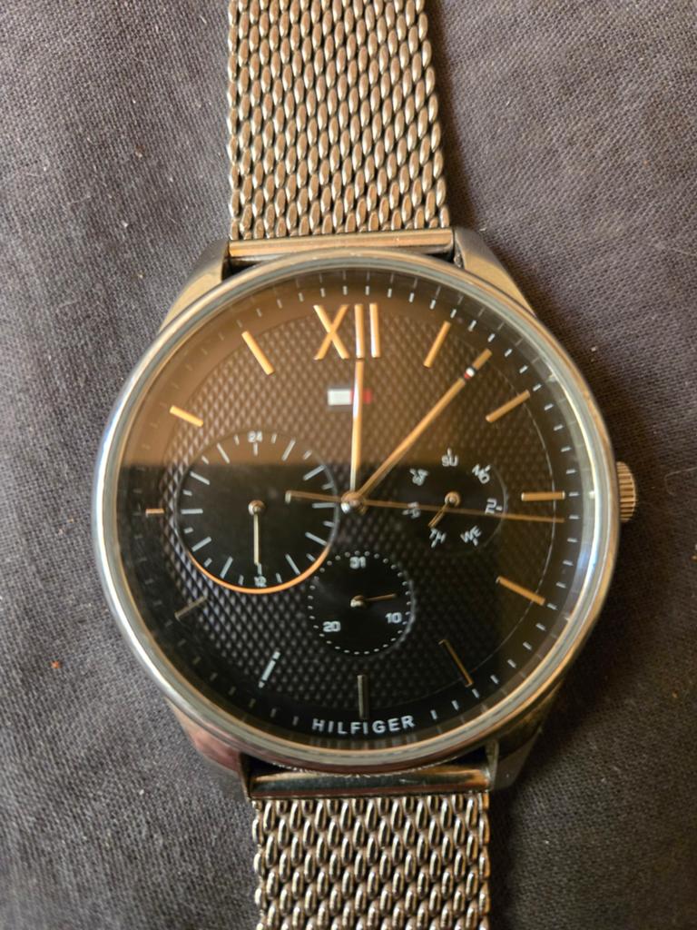 Tommy Hilfiger herenhorloge met stalen band, Sieraden, Tassen en Uiterlijk, Ophalen of Verzenden