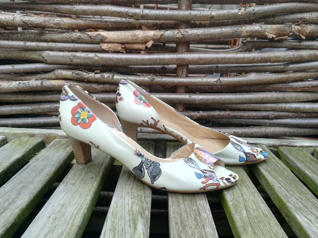 Peter Kaiser Pumps Wit maat 6,5 > 40, Kleding | Dames, Schoenen, Peter Kaiser, Pumps, Wit, Ophalen of Verzenden