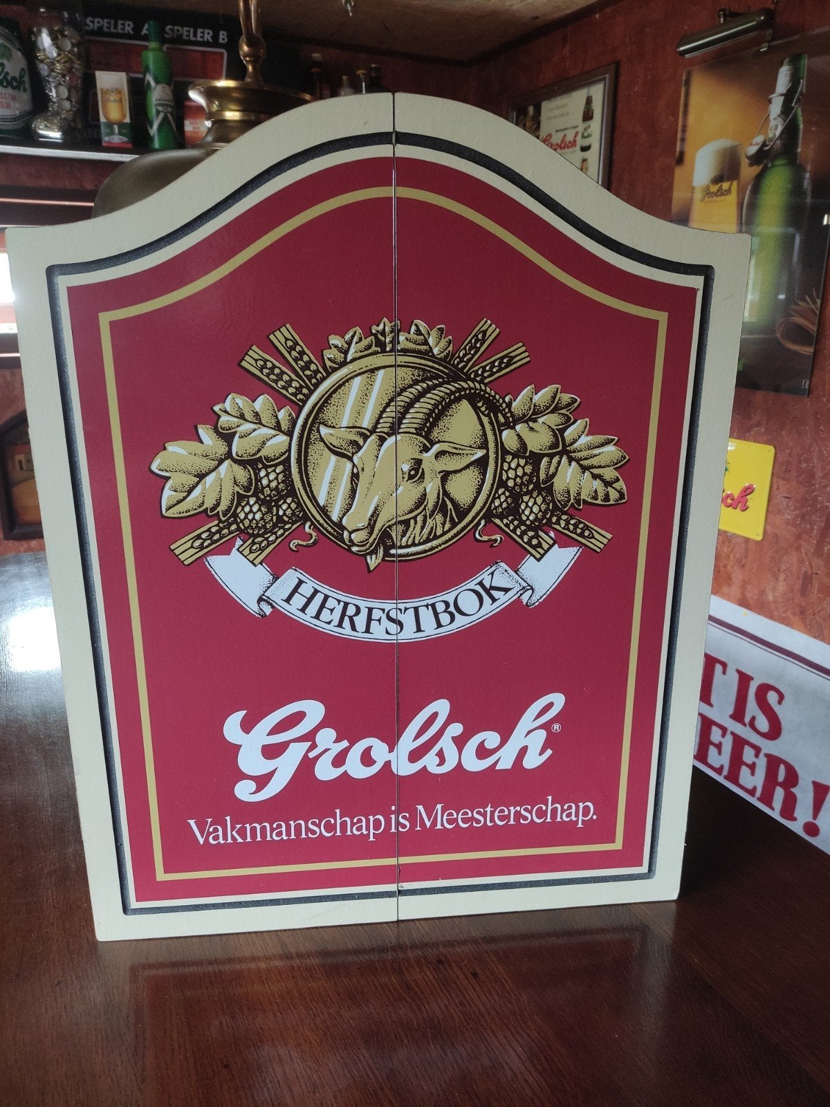 Grolsch Herfstbok dartbord kast - Zeer goede staat, Sport en Fitness, Darts, Ophalen of Verzenden, Zo goed als nieuw, Overige typen