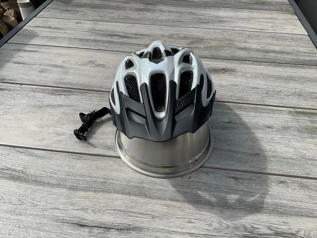 BBB fietshelm wit/zwart, Ophalen of Verzenden, Zo goed als nieuw, M, Heer of Dame