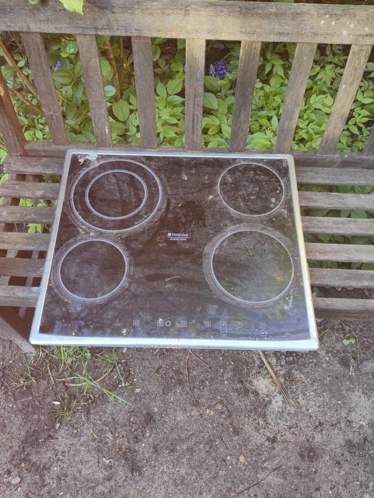 Hotpoint Ariston keramische elektrische kookplaat, Gebruikt, Keramisch, Inbouw, 4 kookzones