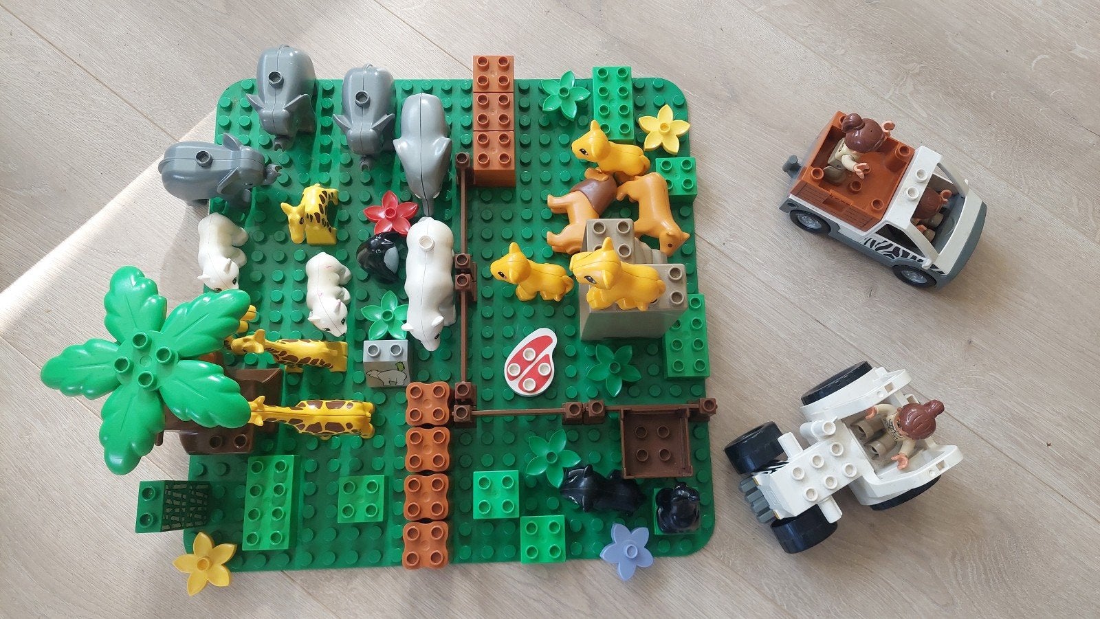 LEGO Duplo Safari Avontuur met Dieren en Voertuigen, Ophalen of Verzenden, Gebruikt, Overige merken