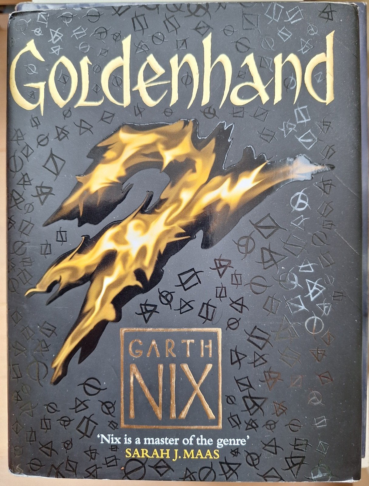 Gart NIX - Goldenhand, Boeken, Fantasy, Ophalen of Verzenden, Zo goed als nieuw
