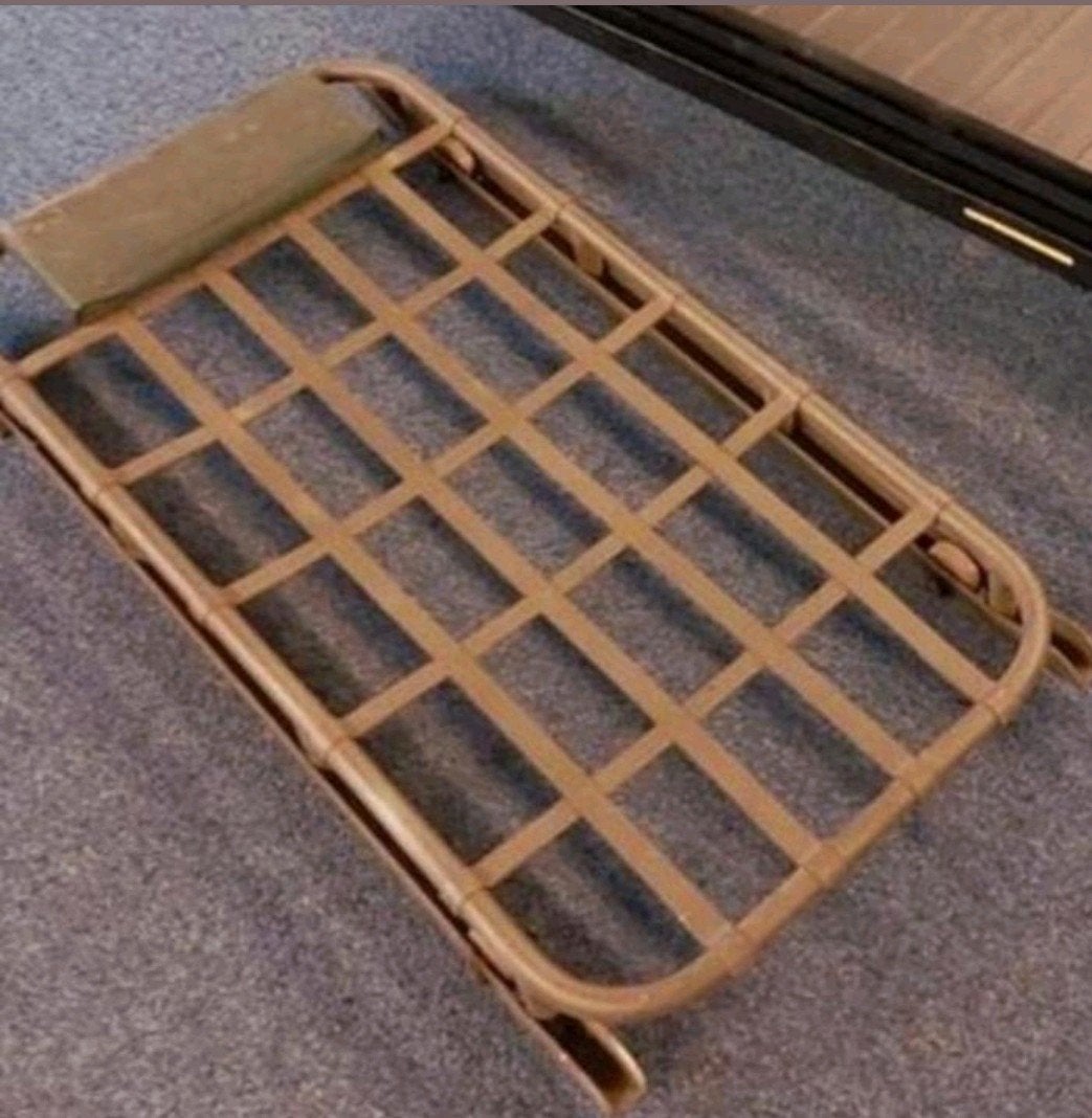 ligkar /bed ex leger omstreeks 1970., Ophalen of Verzenden, Landmacht, Nederland, Overige typen
