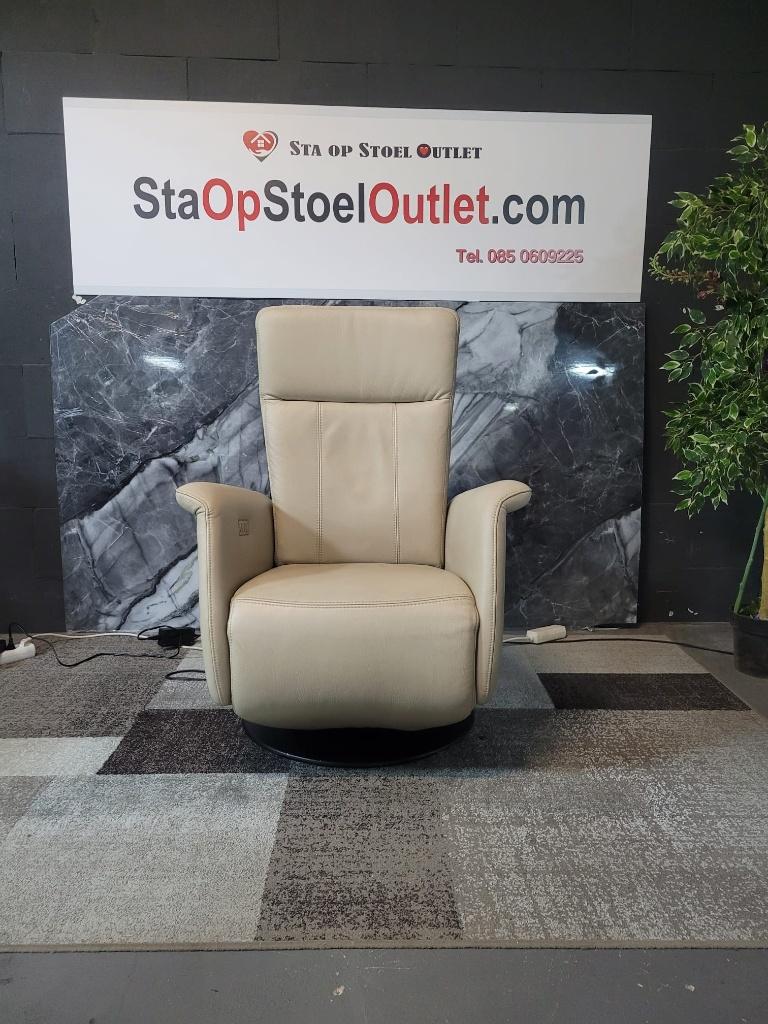 Staopstoel Creme Leder met lumbaalpomp, Minder dan 75 cm, Leer, Ophalen of Verzenden, Zo goed als nieuw