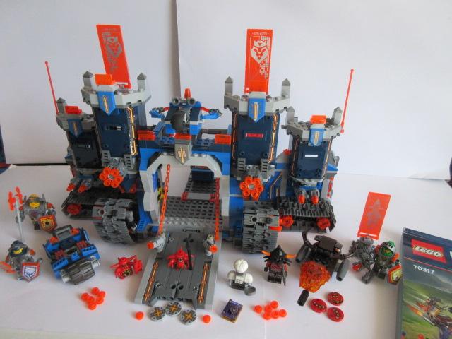 70317 Lego Nexo Knights Fortrex met bouwtekening., Lego, Ophalen of Verzenden, Complete set, Compleet