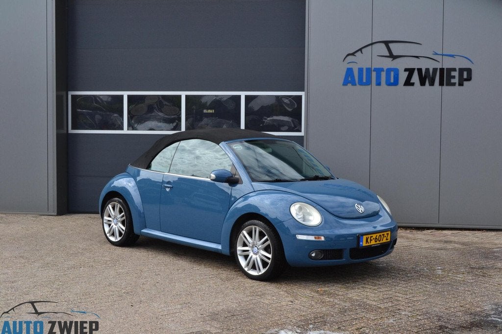 Volkswagen New Beetle Cabriolet 1.6 Highline Stoelverwarming, Auto's, Beetle (Kever), 4 cilinders, Cabriolet, Bedrijf