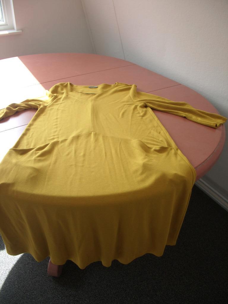 COS jurk, Kleding | Dames, Jurken, COS, Geel, Ophalen of Verzenden, Zo goed als nieuw