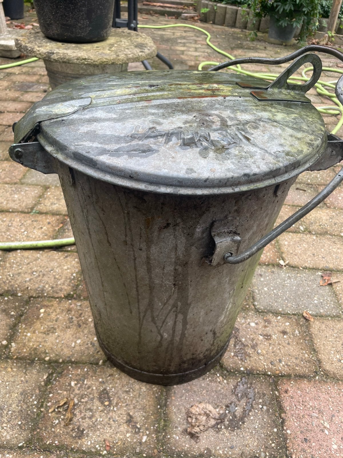 Vintage metalen emmer met deksel - Decoratief of opslag, Antiek en Kunst, Ophalen