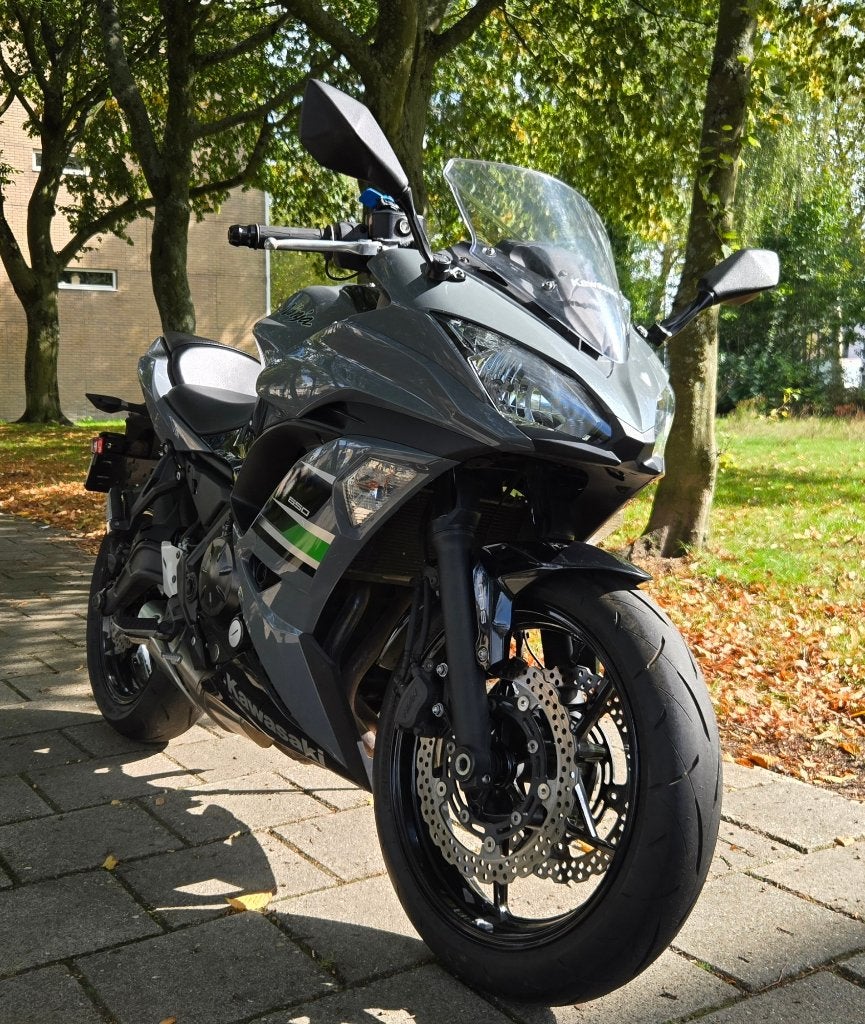 Kawasaki Ninja 650 | 2018 | 25.674 km | Grijs/Zwart | €6.450, 2 cilinders, Occasion, Meer dan 35 kW, ABS