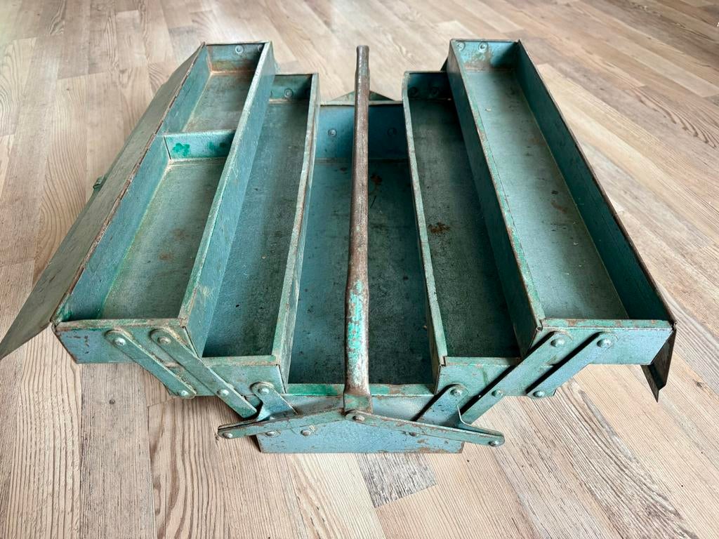 Vintage metalen gereedschapskist - kruiden/ plantjes/ LEGO, Verzamelen, Militaria | Tweede Wereldoorlog, Nederland, Ophalen of Verzenden