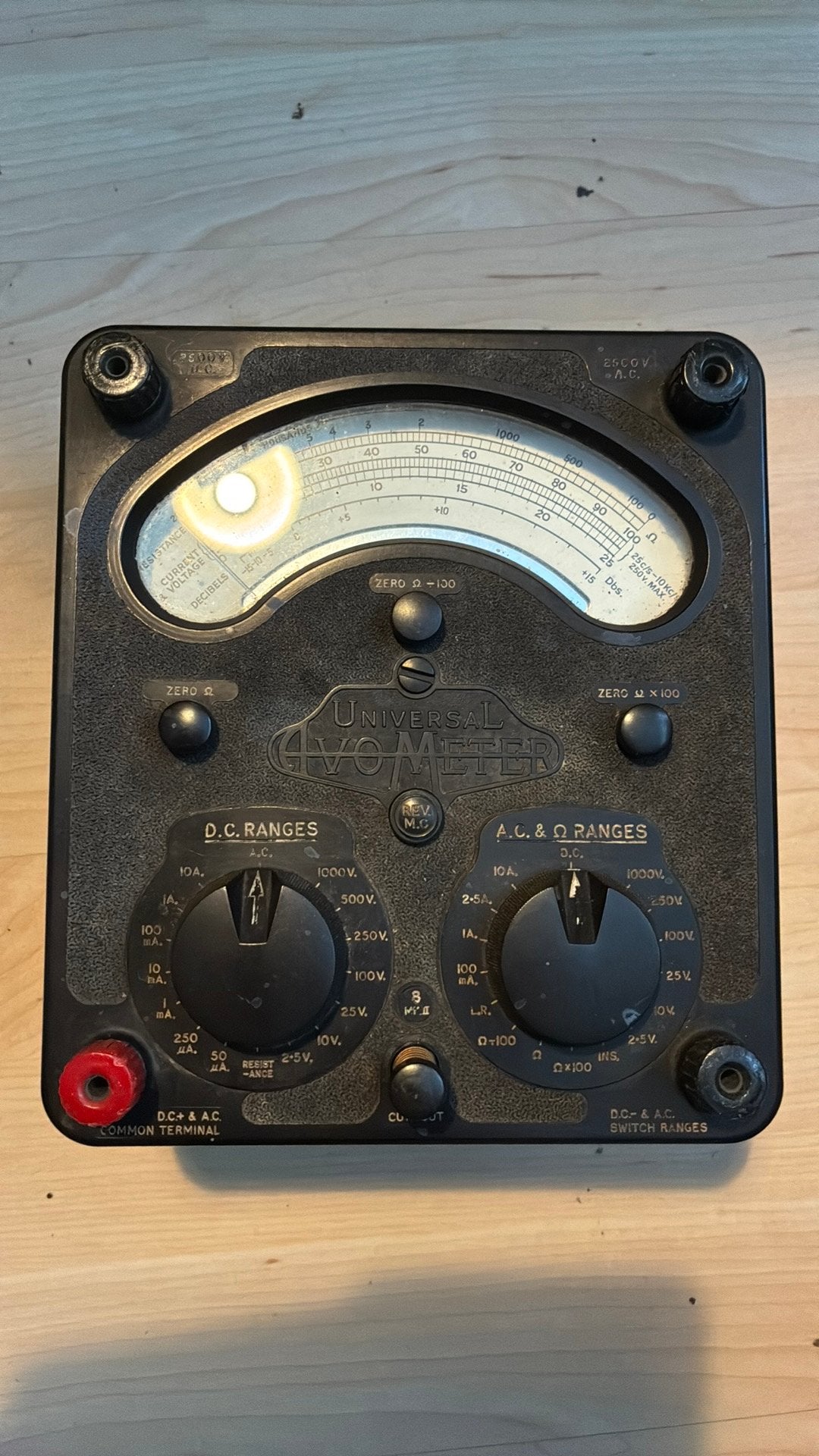 AVO meter model 8 DONOR, Hobby en Vrije tijd, Ophalen of Verzenden, Gebruikt