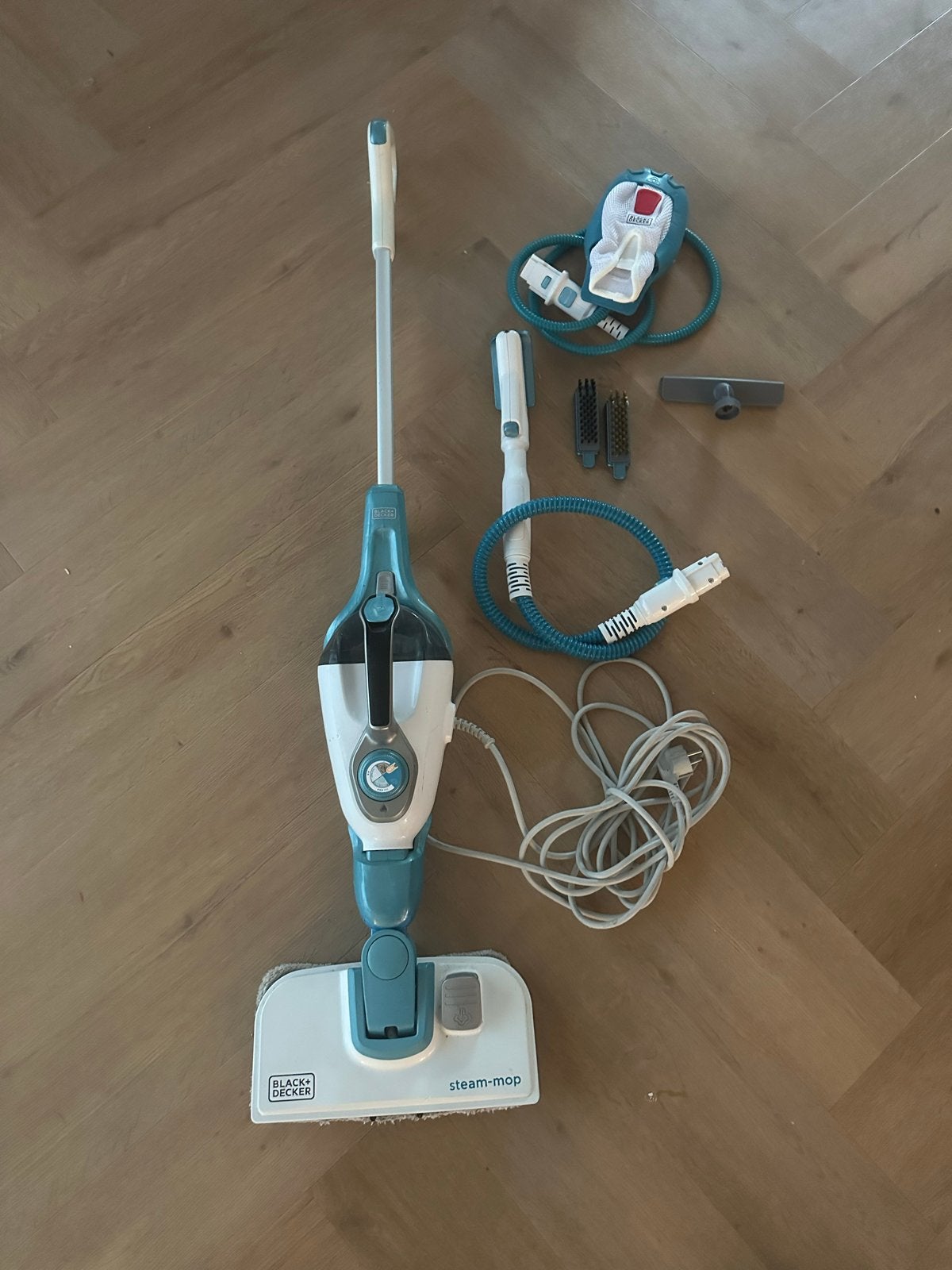 Black+Decker Steam-mop Stoomreiniger met accessoires, Ophalen of Verzenden, Gebruikt