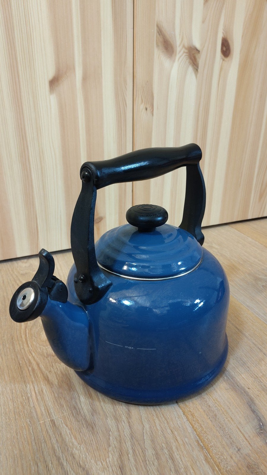 Le Creuset fluitketel - Blauw - 2.1L, Ophalen, Gebruikt, Overige typen, Le Creuset