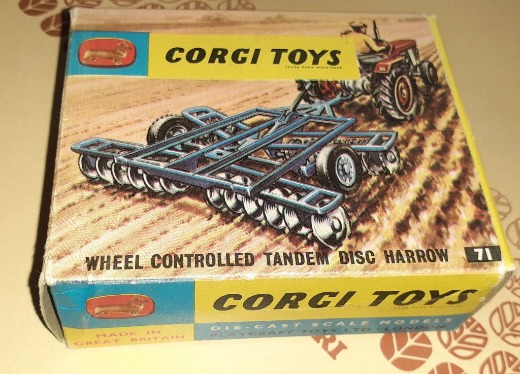 Disc Harrow - schijveneg - Corgi Toys, Ophalen of Verzenden, Zo goed als nieuw, Auto, Corgi