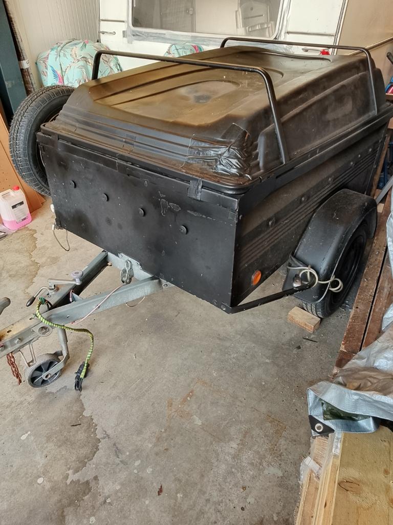 Te koop bagagewagen, Ophalen