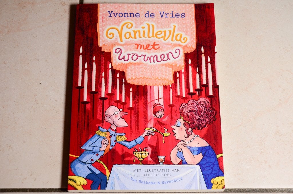 Vanillevla met wormen / Yvonne de Vries Nieuw , Ophalen of Verzenden, Nieuw, Fictie algemeen