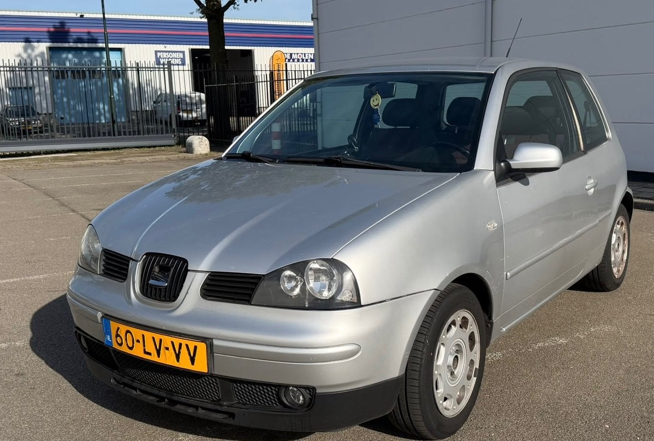 Seat Arosa 1.4i-16V Sport Nap Leuke Auto, Auto's, Voorwielaandrijving, Gebruikt, 4 stoelen, Origineel Nederlands