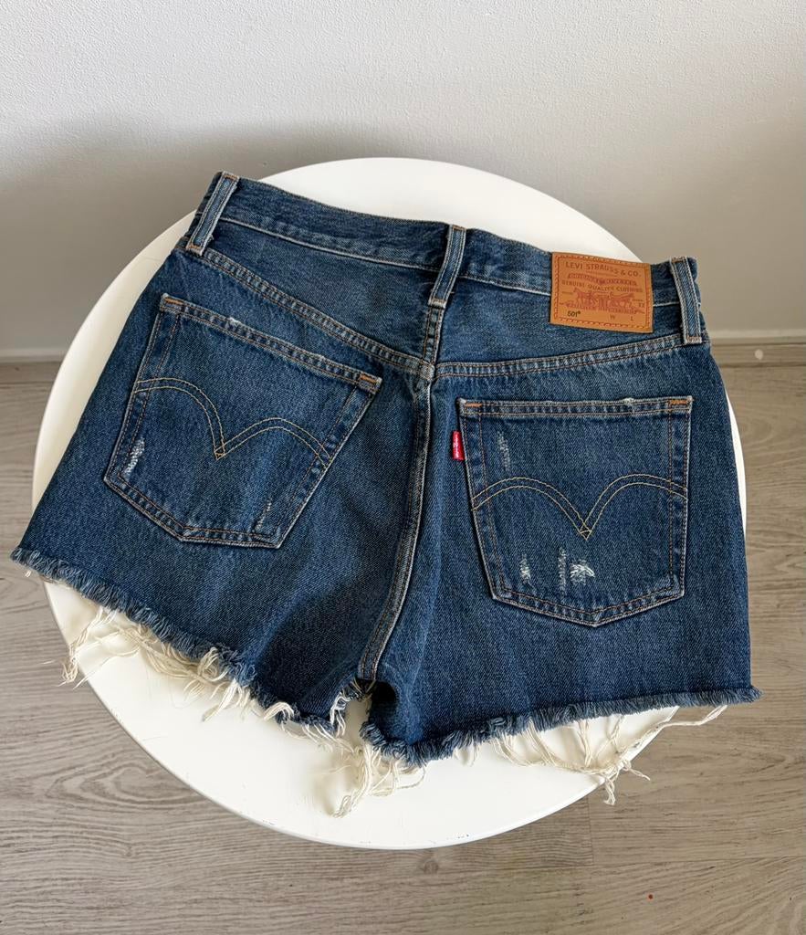 Levi’s 501 korte spijkerbroek, Ophalen of Verzenden, Zo goed als nieuw, Blauw, W27 (confectie 34) of kleiner