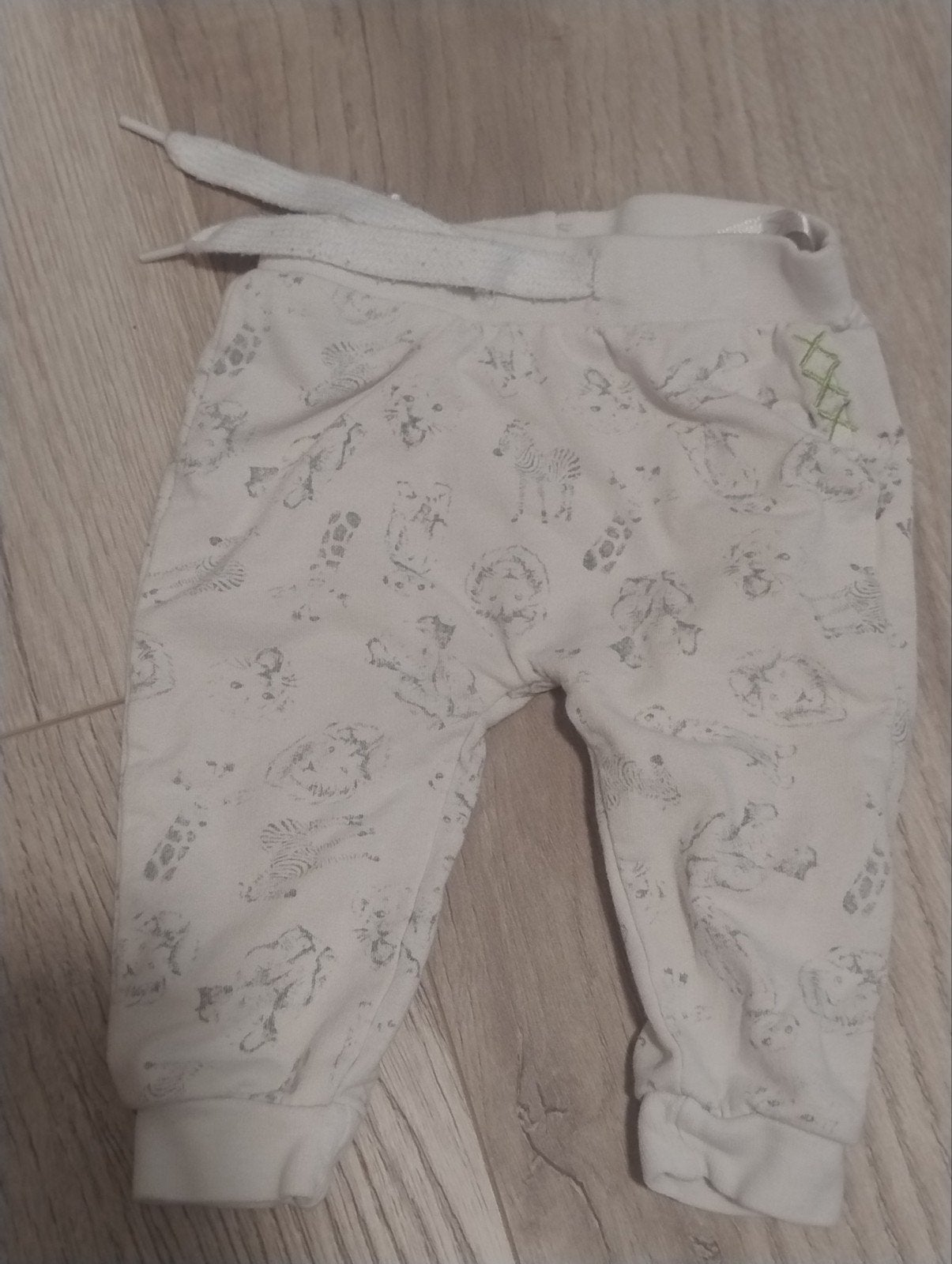 Baby broekje maat 56 met dierenprint, Ophalen of Verzenden, Gebruikt, Jongetje of Meisje, Broekje