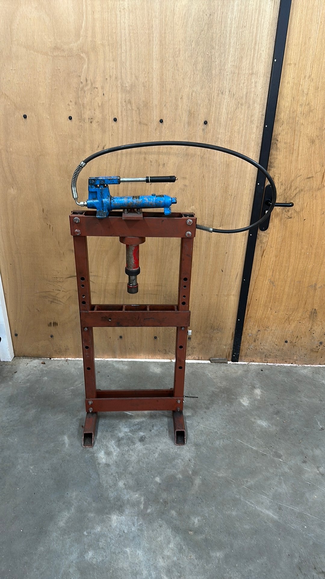 Hydraulische werkplaatspers 4 ton, Ophalen of Verzenden, Gebruikt