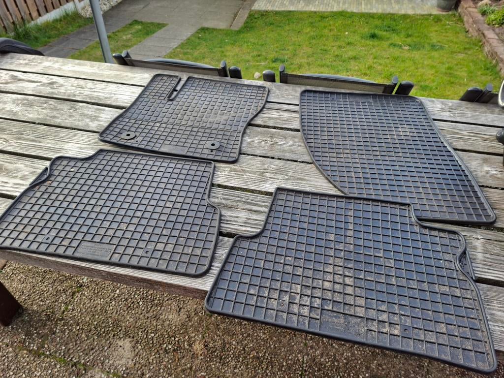 Automatten Ford C-Max 2013 - Rubberen Mattenset, Ophalen of Verzenden, Gebruikt