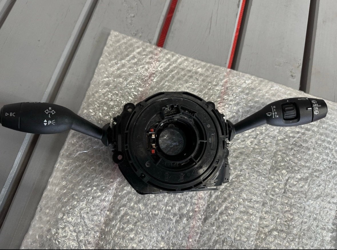 ORIGINELE MINI F56 / F57 / F60 STUURKOLOMSCHAKELAAR 6827362, Auto-onderdelen, Transmissie en Toebehoren, Ophalen of Verzenden