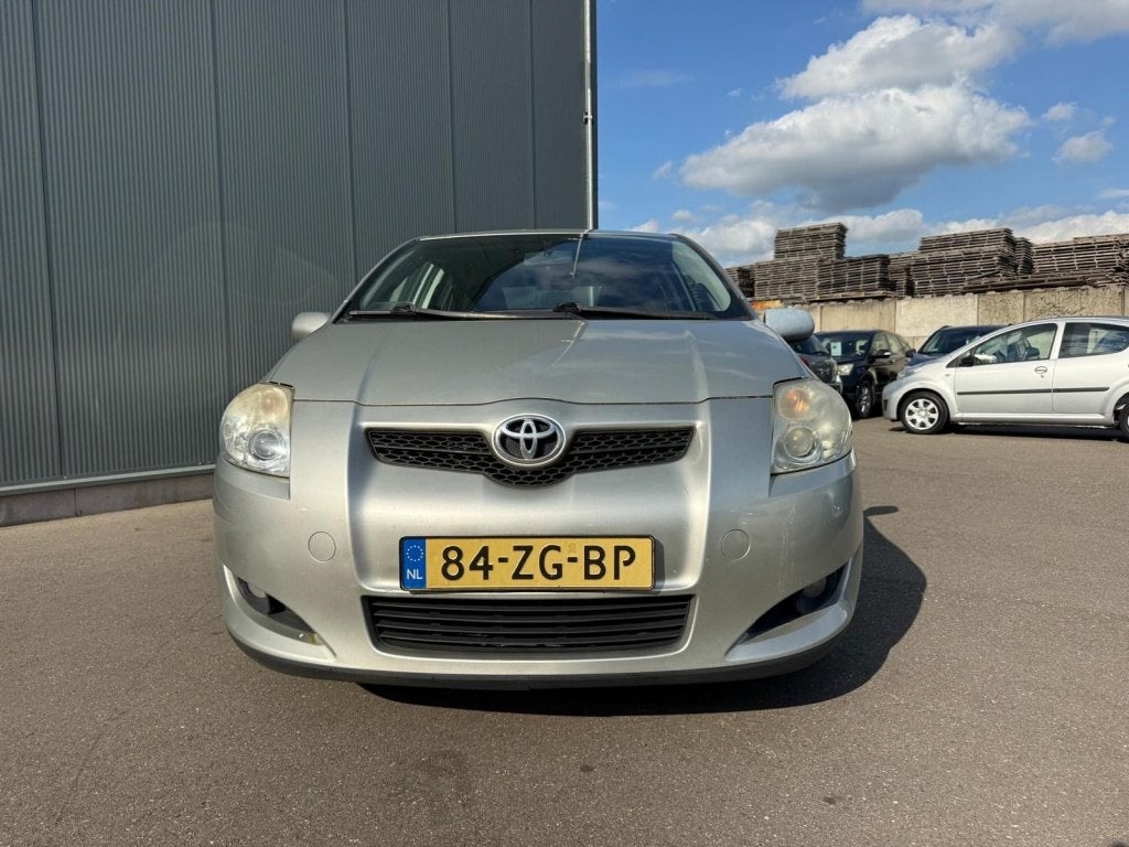Toyota Auris 1.4-16V Sol CLIMA AIRCO / TREKHAAK / NAP !, Auto's, 450 kg, 4 cilinders, Automatische klimaatregeling, Bedrijf