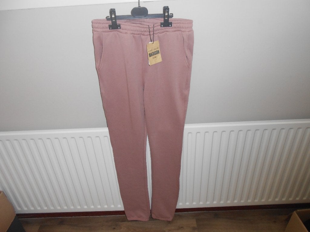 Nieuwe broek Street Called Madison maat 176 (nu voor €15.00), Kinderen en Baby's, Kinderkleding | Maat 176, Broek, A street called Madison