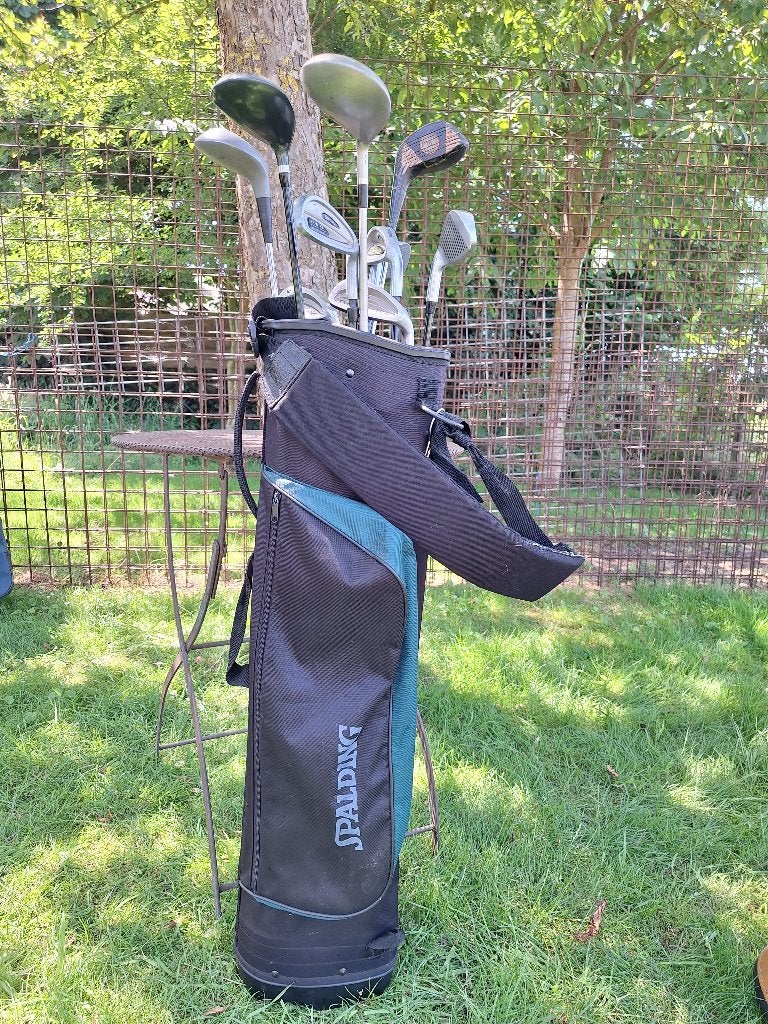 Golfkar met golftas en stokken, Ophalen, Gebruikt, Set, Overige merken