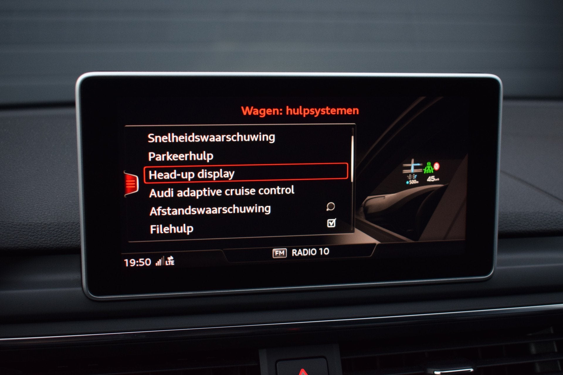 Foto 31 van Audi RS4 2.9 TFSI 450pk Quattro Pano | HUD | Milltek | 360 c