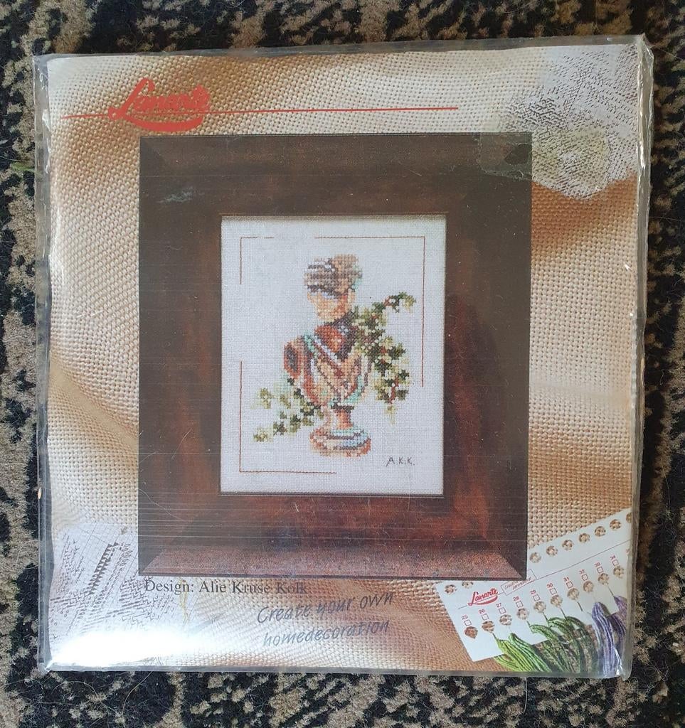 lanarte nieuw geseald borduurpakket - torso, Hobby en Vrije tijd, Borduren en Borduurmachines, Verzenden, Nieuw, Borduurpakket