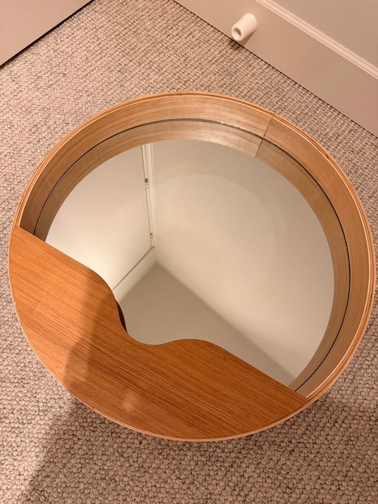 Zuiver Hangspiegel met opbergruimte - kleine beschadiging, Huis en Inrichting, Woonaccessoires | Spiegels, Ophalen, Gebruikt, Rond