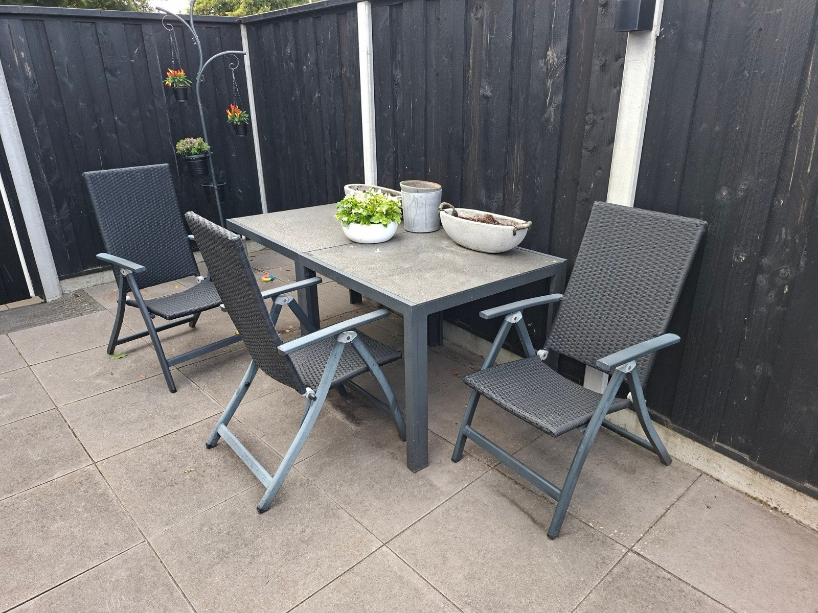 Tuinset met 3 stoelen en tafel - Grijs, Ophalen, Gebruikt, 3 zitplaatsen, Aluminium