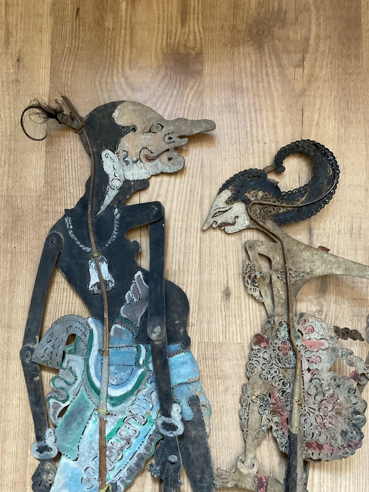 Wayang Kulit Petruk en Arjuna - Indonesische Schaduwpoppen, Natuurlijk materiaal, Handgemaakt, Ophalen of Verzenden, Indonesië