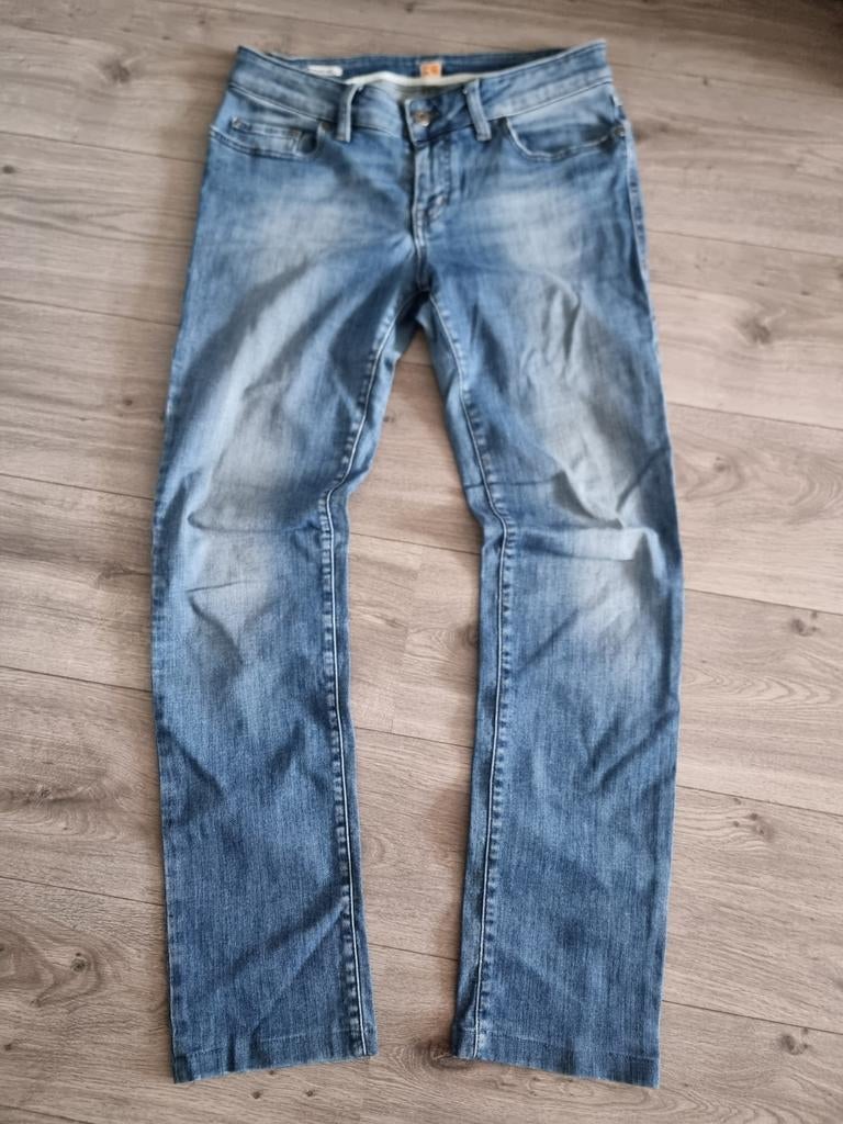 Blauw dames broek Hugo Boss, maat W31 L34 (KG3), Kleding | Heren, Spijkerbroeken en Jeans, Ophalen of Verzenden, Zo goed als nieuw