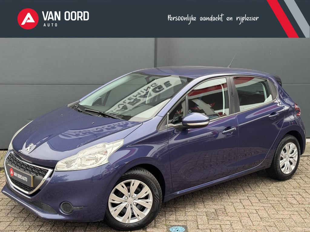 Peugeot 208 LIKE / Geen Import / 100% Onderhoud, Auto's, Peugeot, Voorwielaandrijving, Euro 5, Gebruikt, 31 €/maand