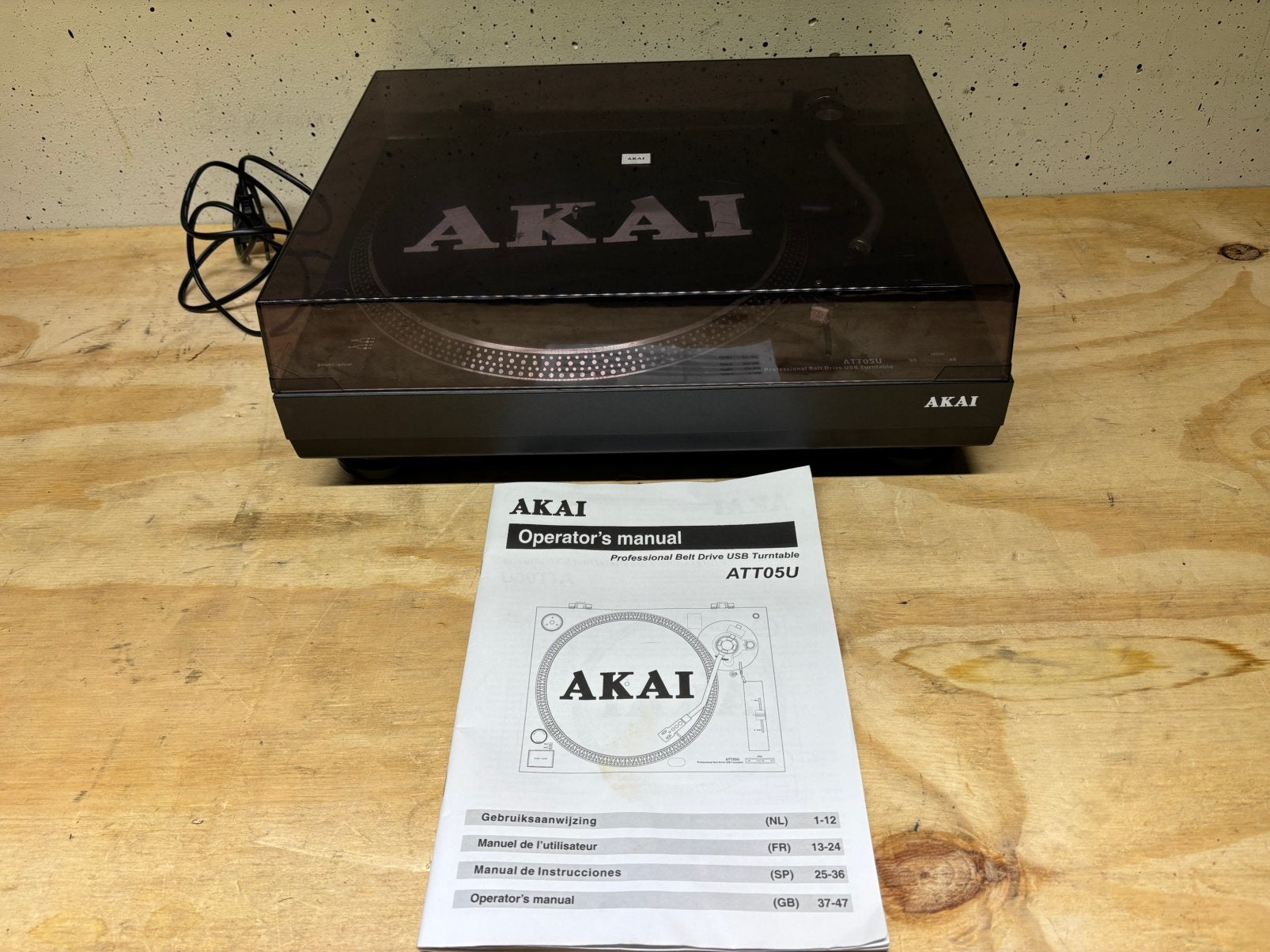 Akai ATT05U proffesionele platenspeler met usb aansluiting, Audio, Tv en Foto, Platenspelers, Ophalen of Verzenden, Zo goed als nieuw