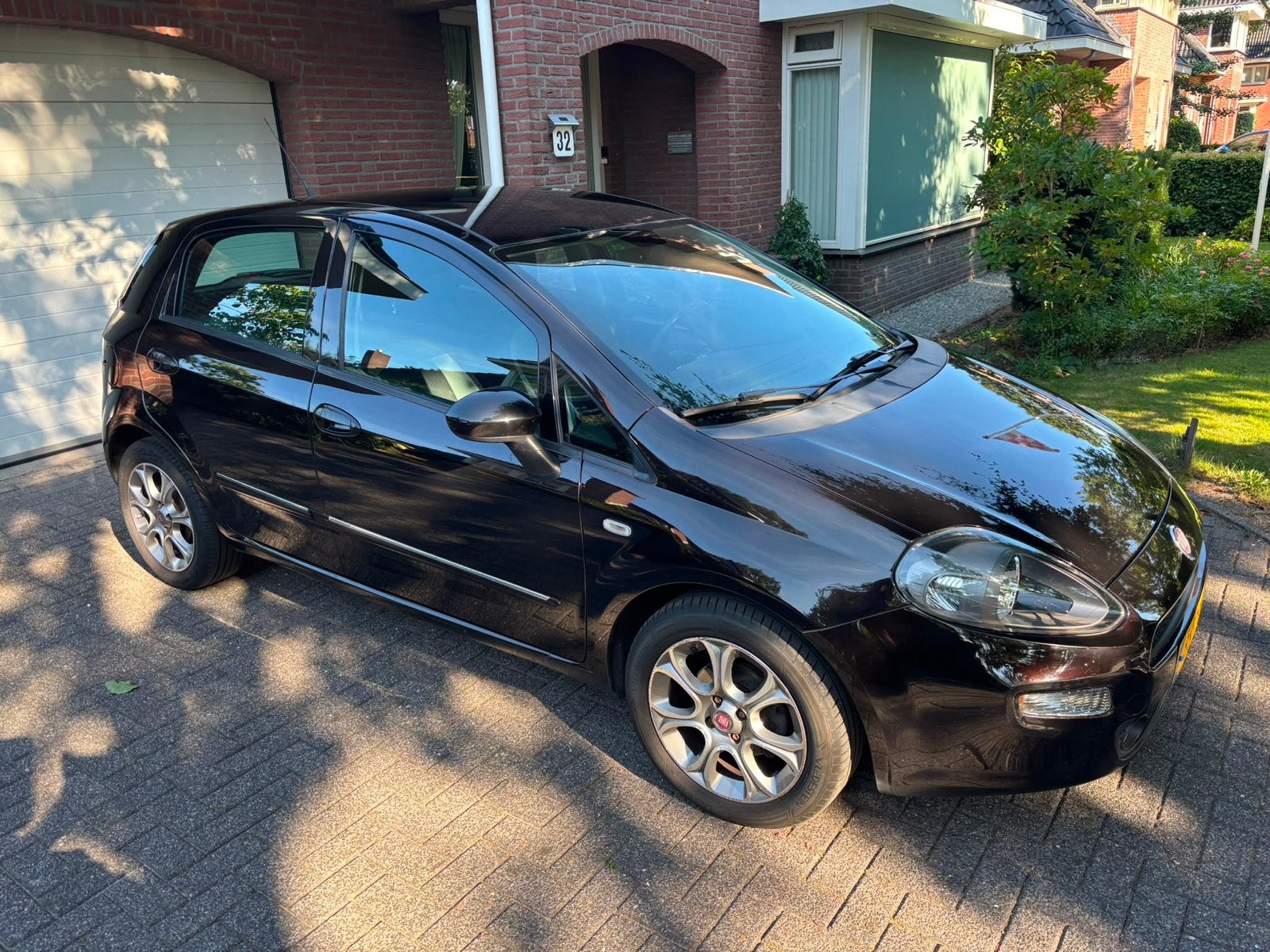 Fiat Punto 0.9 Twinair 85 5-D 2012 Zwart, Voorwielaandrijving, Stof, Zwart, Start-stop-systeem