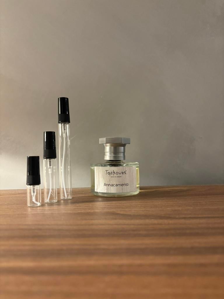 Toskovat Annacamento Niche parfum sample tester decant, Ophalen of Verzenden, Zo goed als nieuw