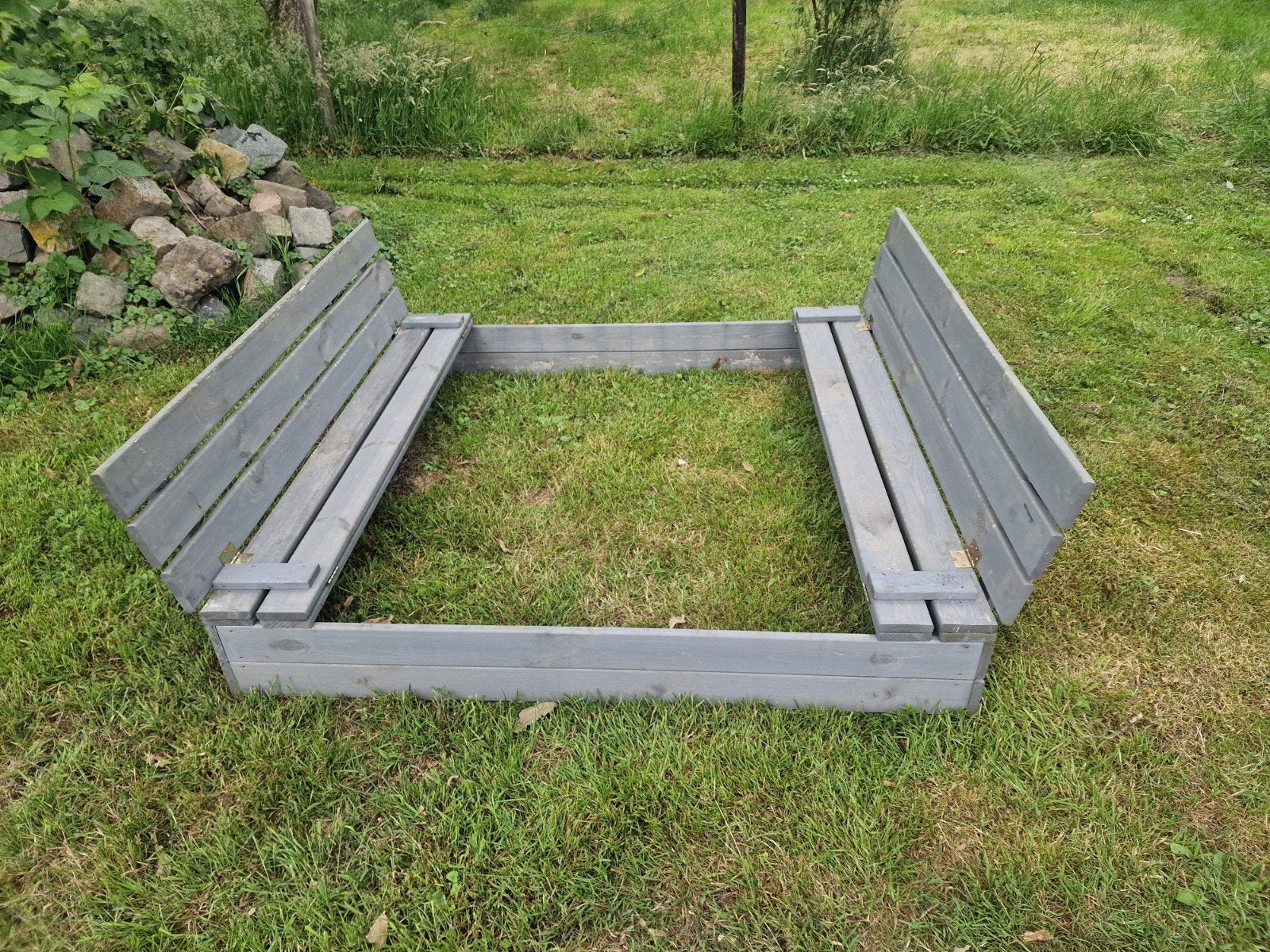 Houten zandbak 140 cm x 140 cm, Ophalen, Gebruikt